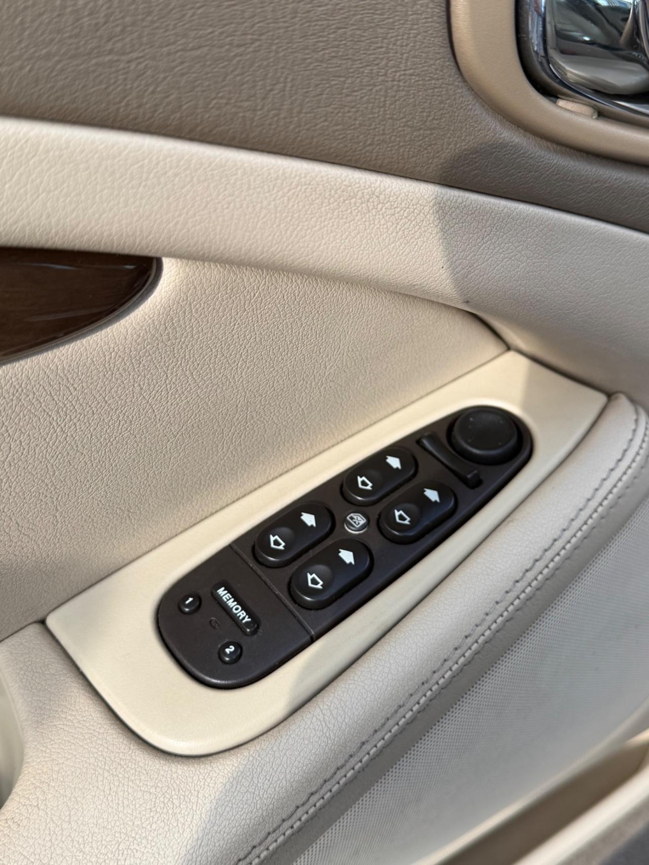 Jaguar S-Type 2.5 V6 cat Executive