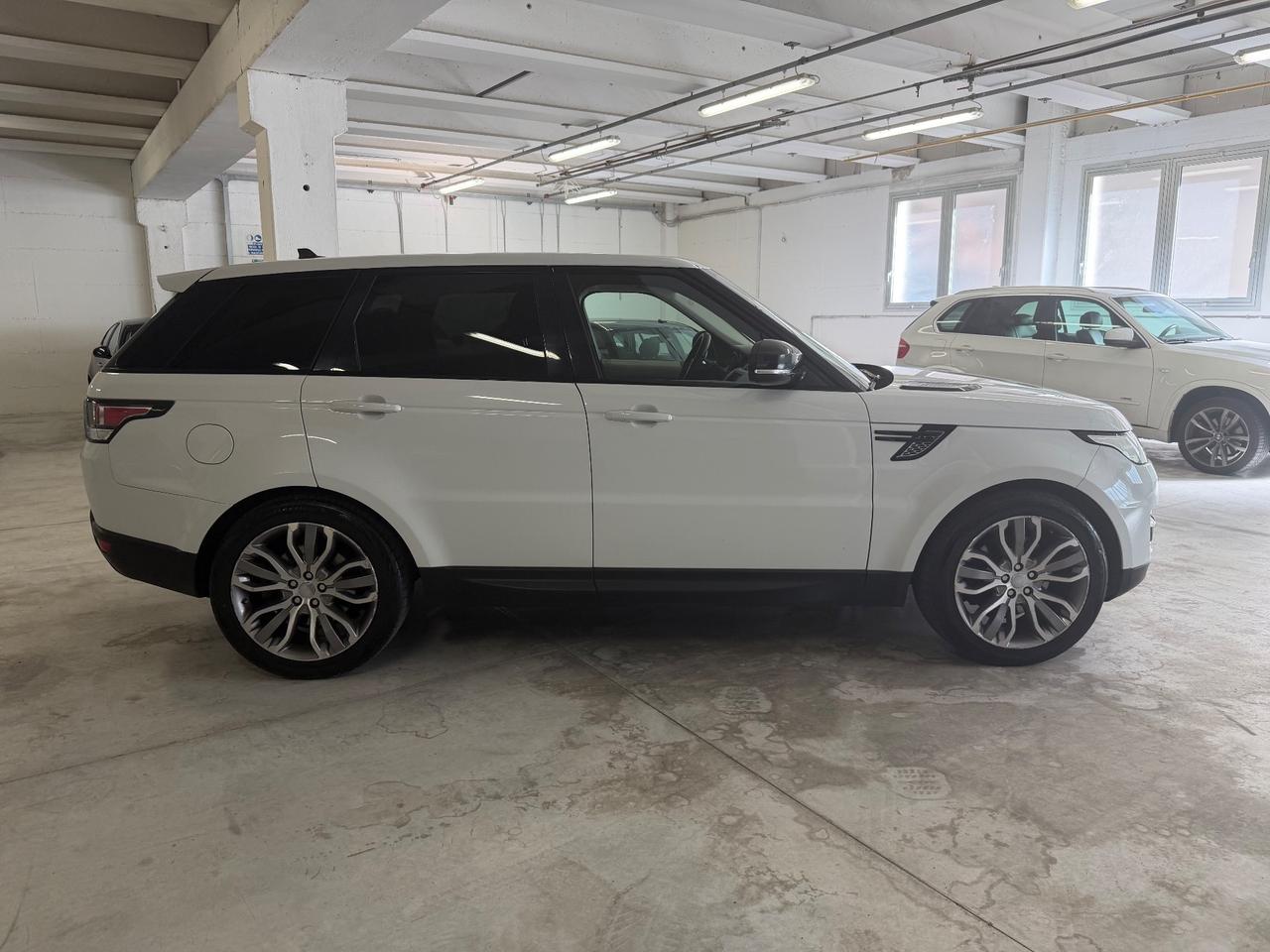 Land Rover Range Sport 3.0 TDV6 HSE Dynamic
