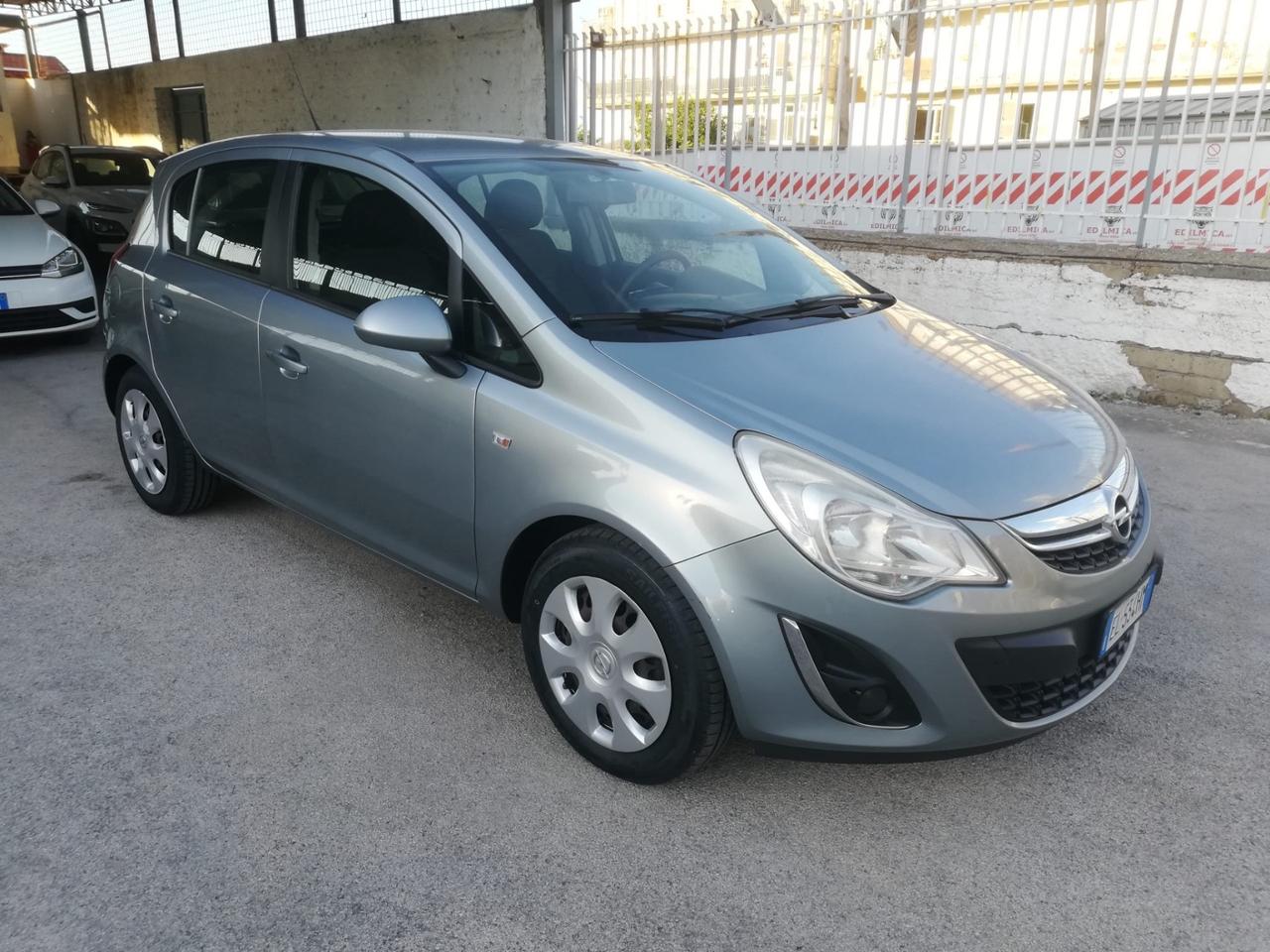Opel Corsa 1.3 CDTI Anno 2012 SOLO 100000 Km