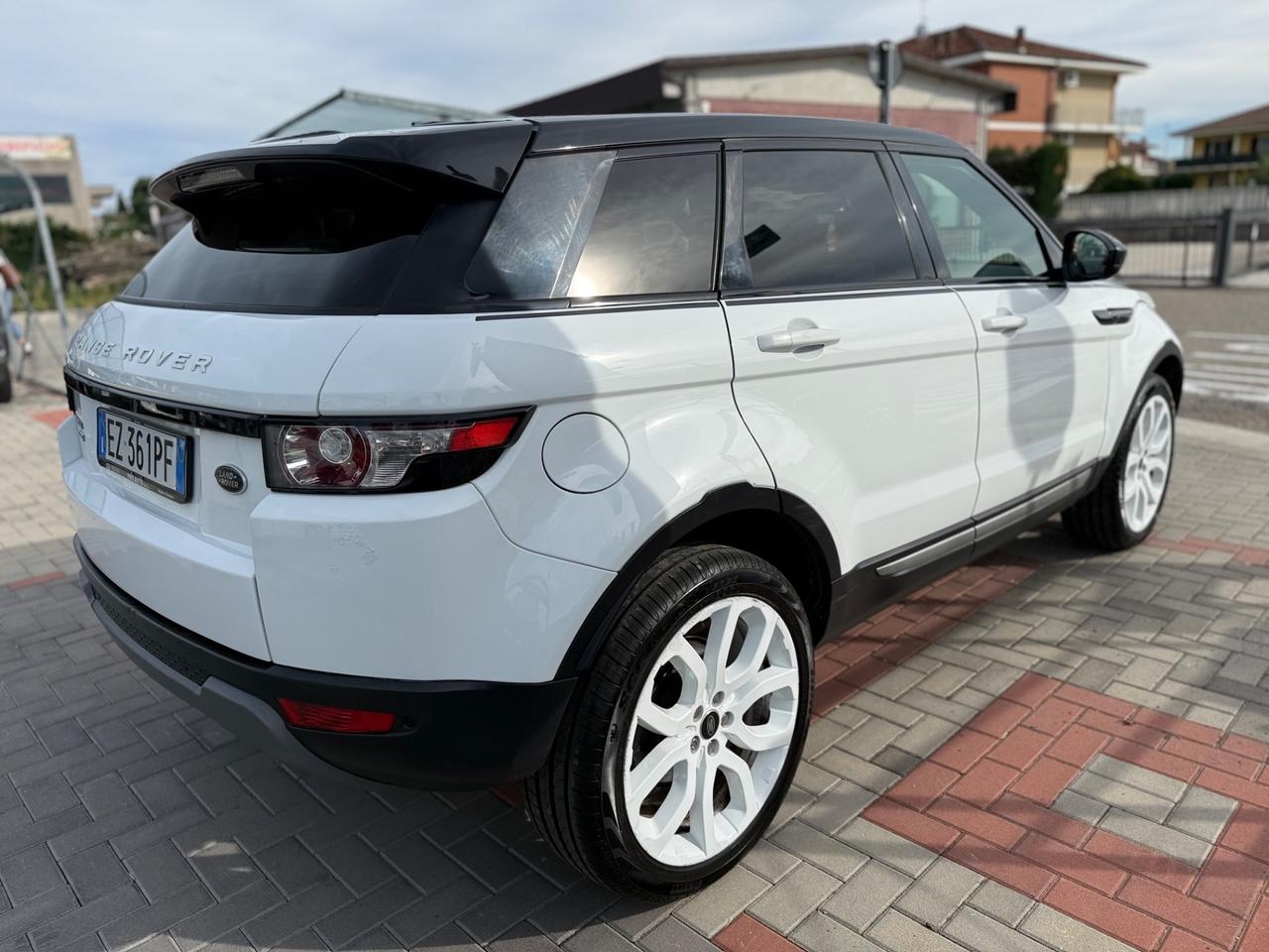 Land Rover Range Evoque 2.2 TD4 5p. British Edition Dynamic