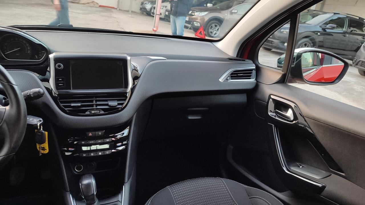 Peugeot 208 BlueHDi 75 5 porte Allure