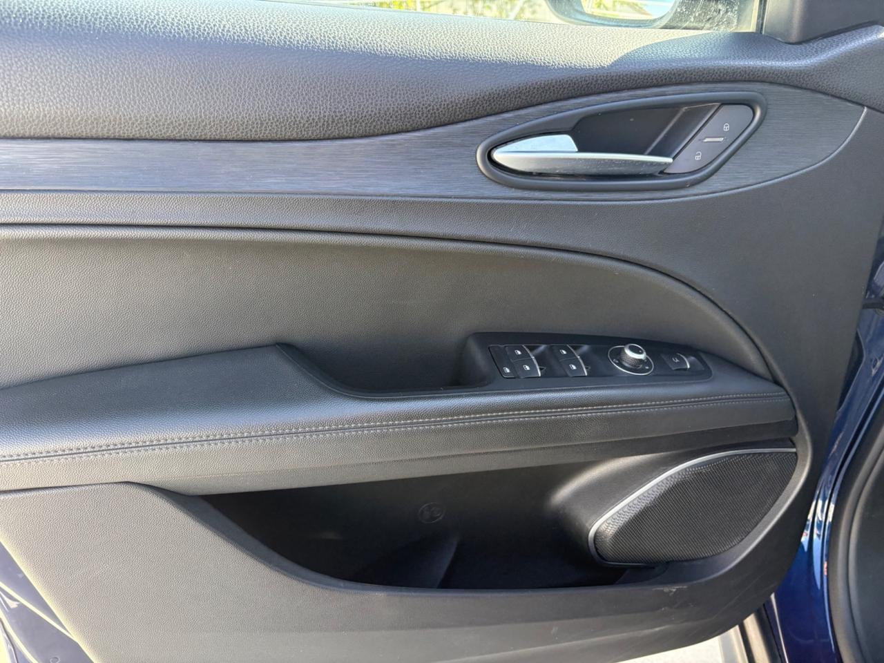 Alfa Romeo Stelvio 2.2 Turbodiesel 160 CV AT8 RWD Business