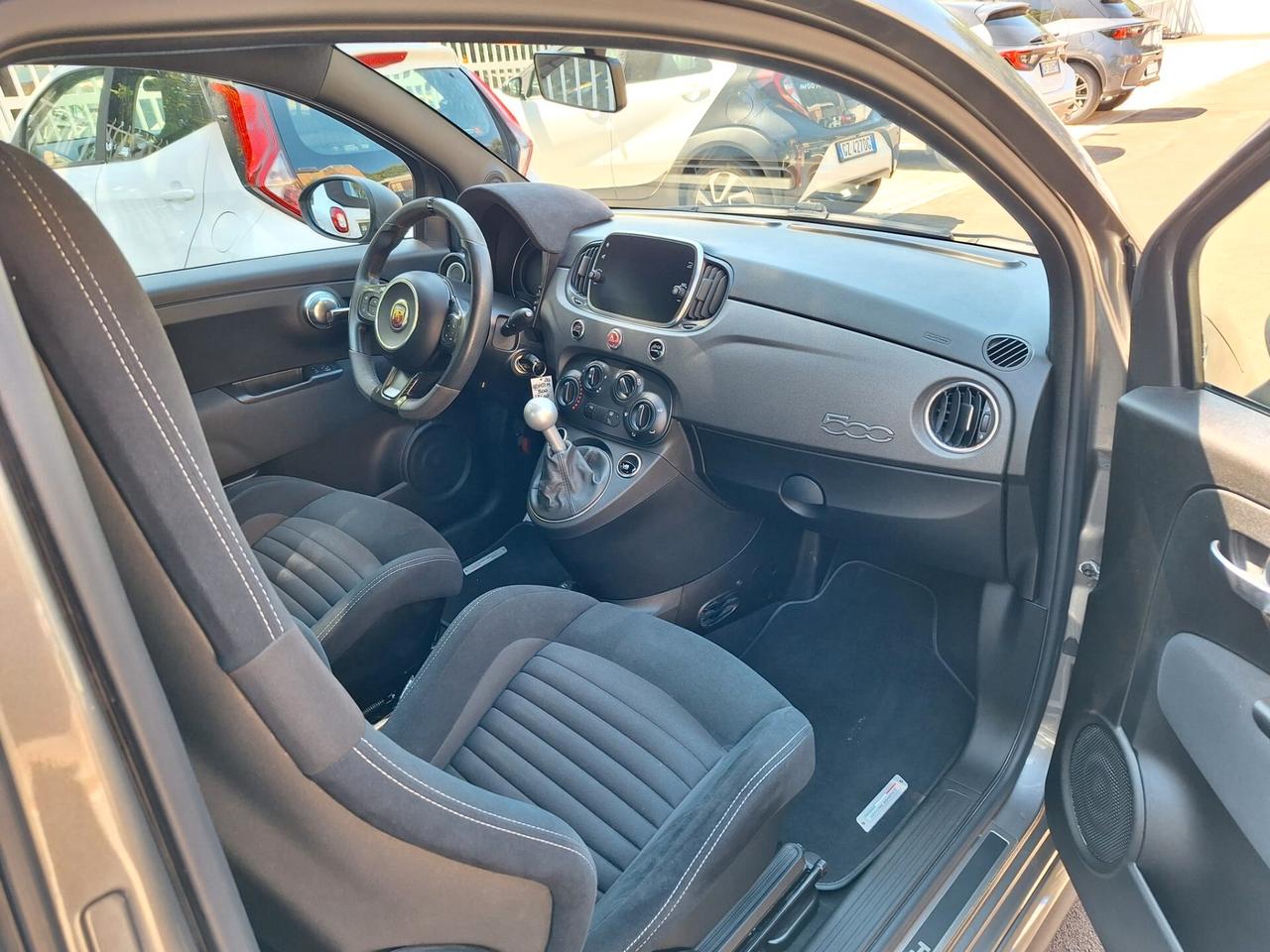 Abarth 695 1.4 Turbo T-Jet 180 CV 70°