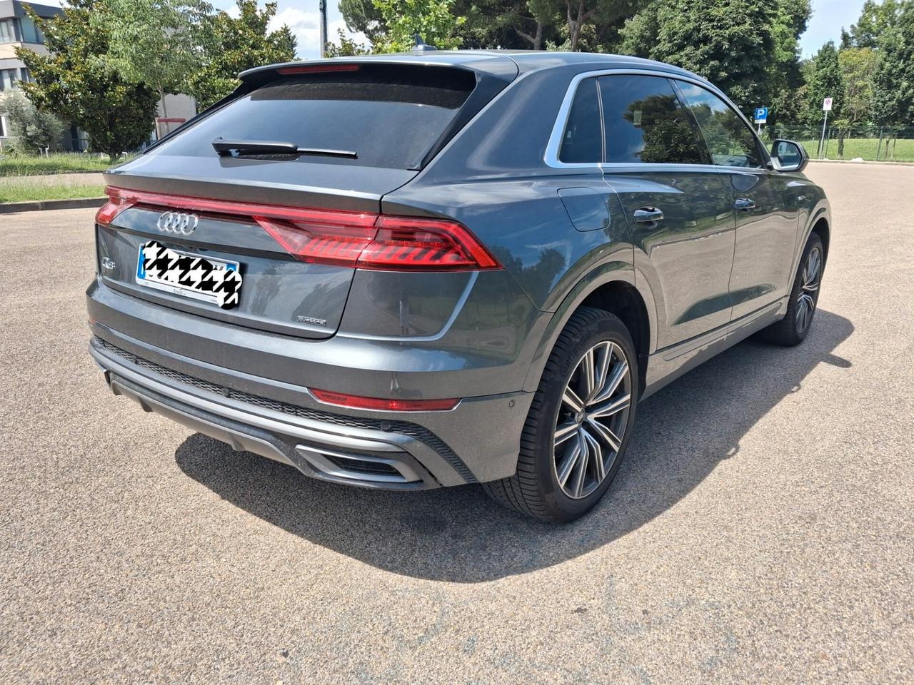 Audi Q8 50 TDI 286 CV quattro tiptronic Sport