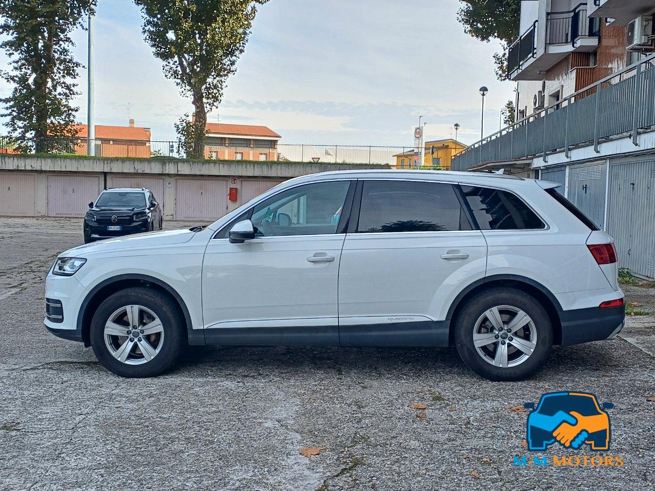 Audi Q7 3.0 tdi ultra Business Plus quattro tiptronic