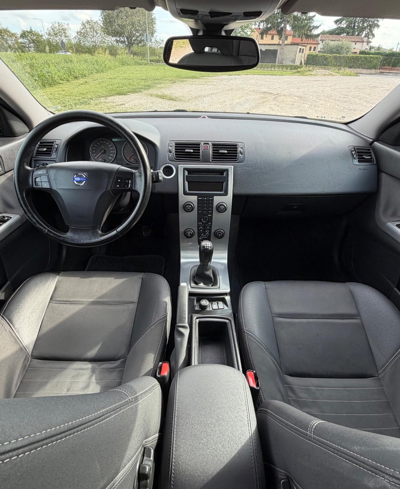 VOLVO V50 2.0 DIESEL SUMMUM NEOPATENTATi