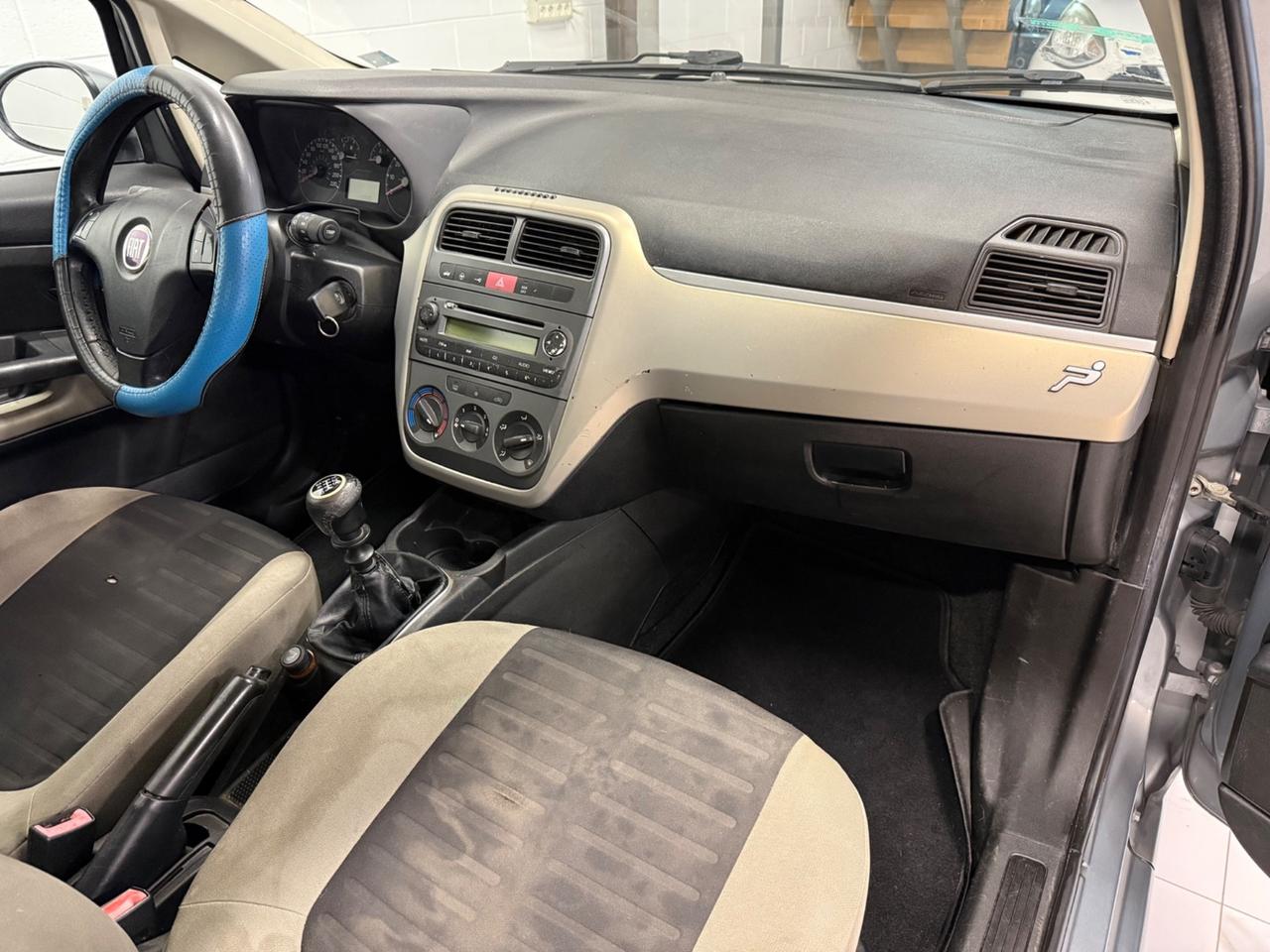 Fiat Grande Punto 1.4 Starjet 16V 3 porte Dynamic