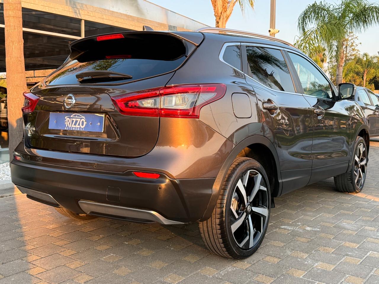 NISSAN QASHQAI 1.5DCI 110CV TEKNA+ BOSE TETTO PELLE FULL LED NAVI