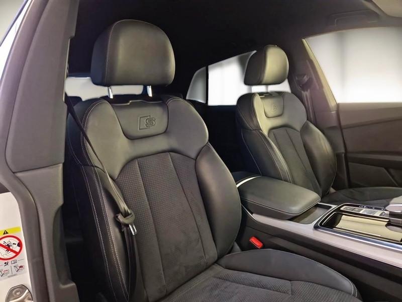 AUDI Q8 50 TDI MHEV 210kW quattro tiptronic Sport