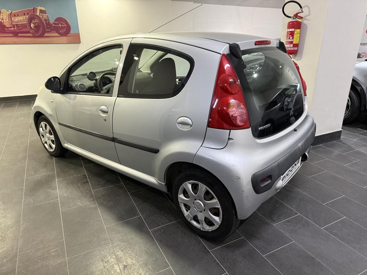 Peugeot 107 1.0 68CV 3p. Desir