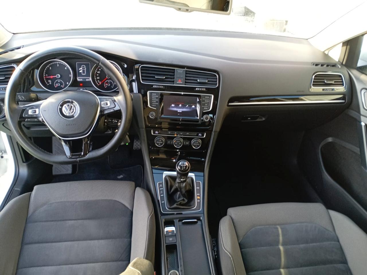 Volkswagen Golf DIESEL 1.6 TDI