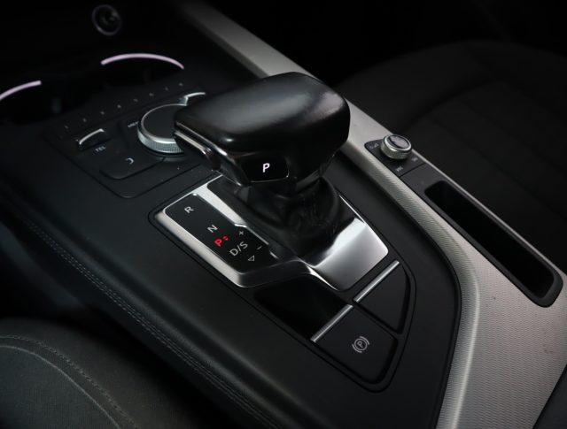 AUDI A4 Avant 2.0 TDI 150CV Design *PROMO PARISI GROUP*