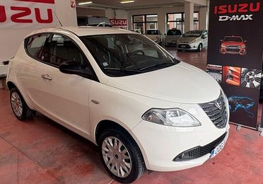 LANCIA YPSILON Benzina -METANO Orig. LANCIA CV 85 Km 90.326 Per NEOPATENTATI garanzia 12 mesi
