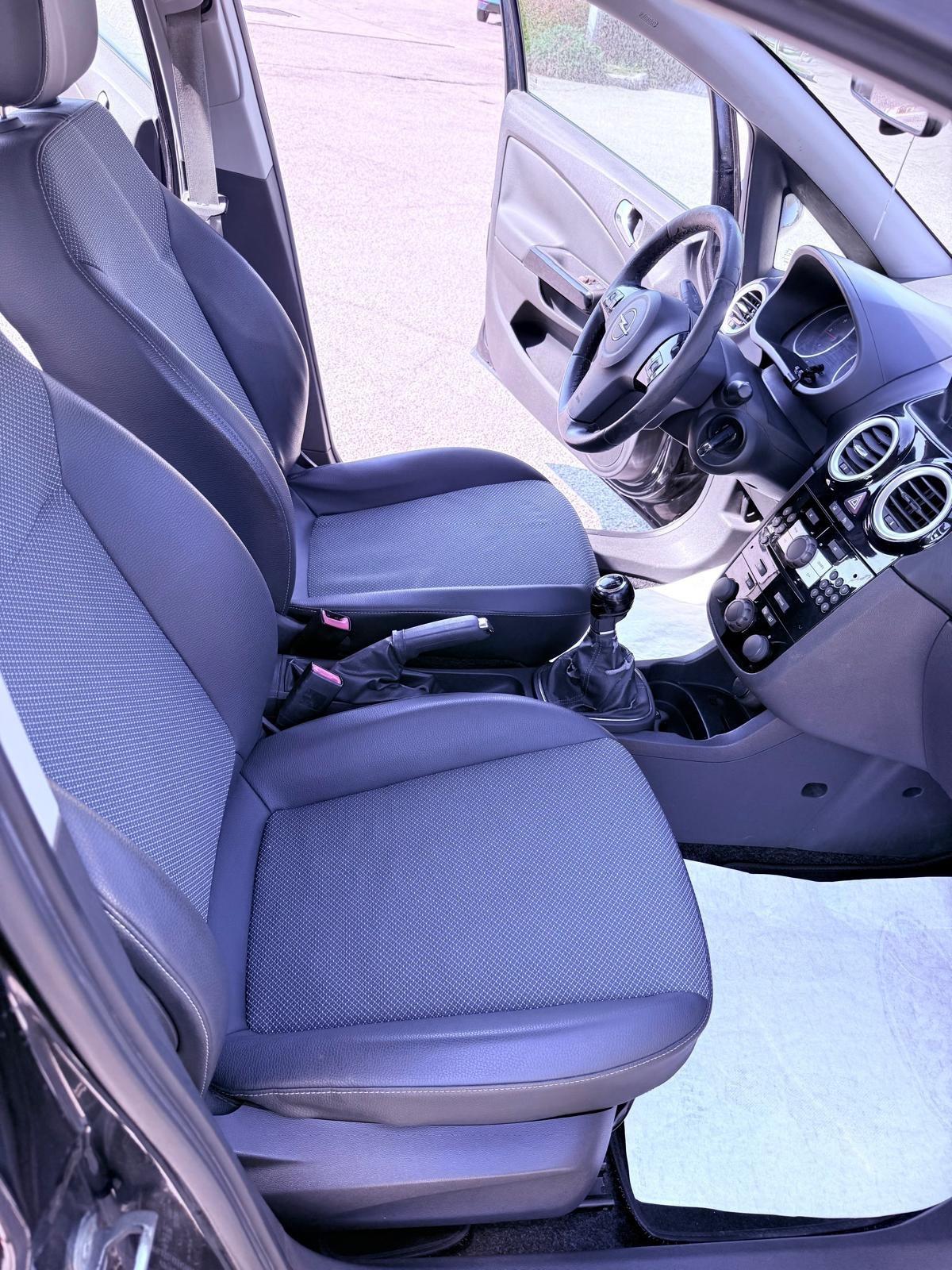 Opel Corsa 1.3 CDTI 90CV 5 porte Cosmo