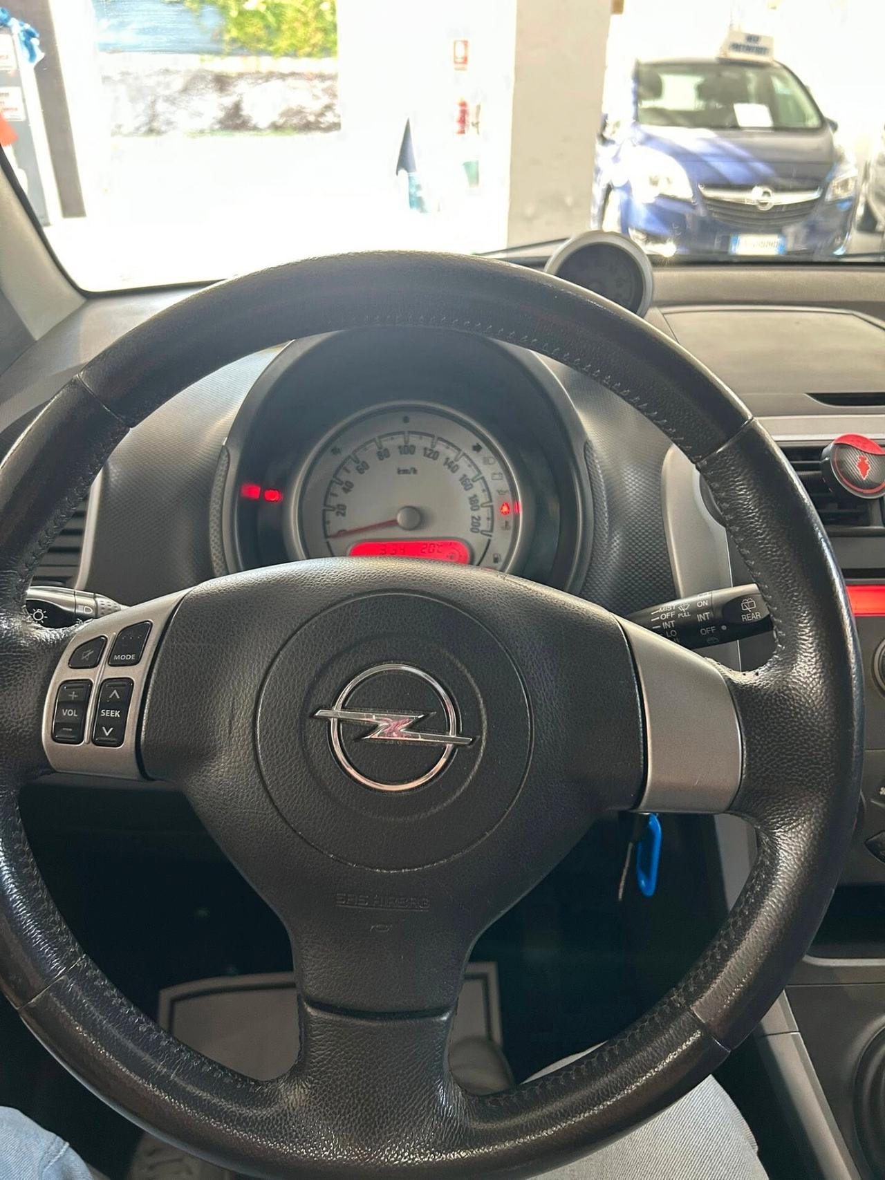 OPEL AGILA 1.2 - 2009