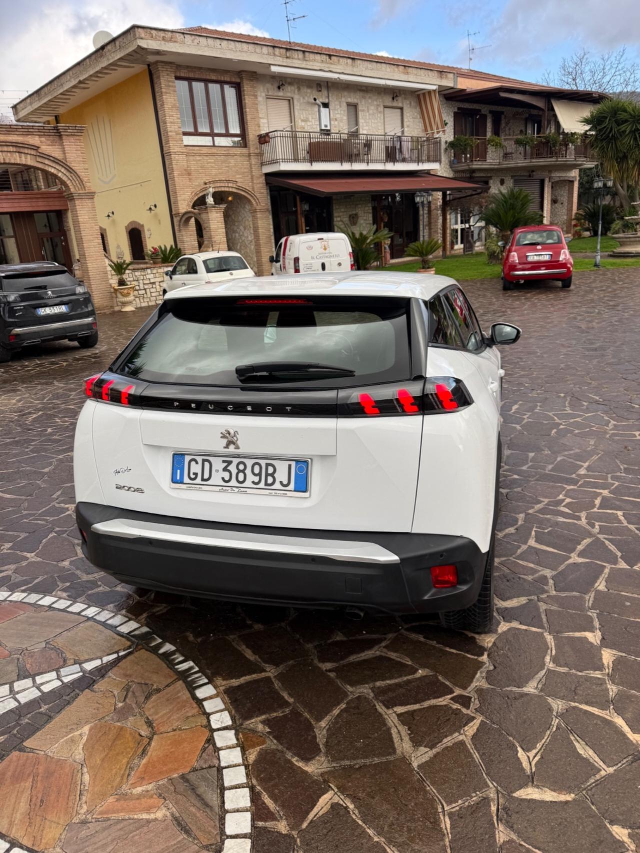 Peugeot 2008 1.5 Diesel anno 25/11/2020 uni proprietario