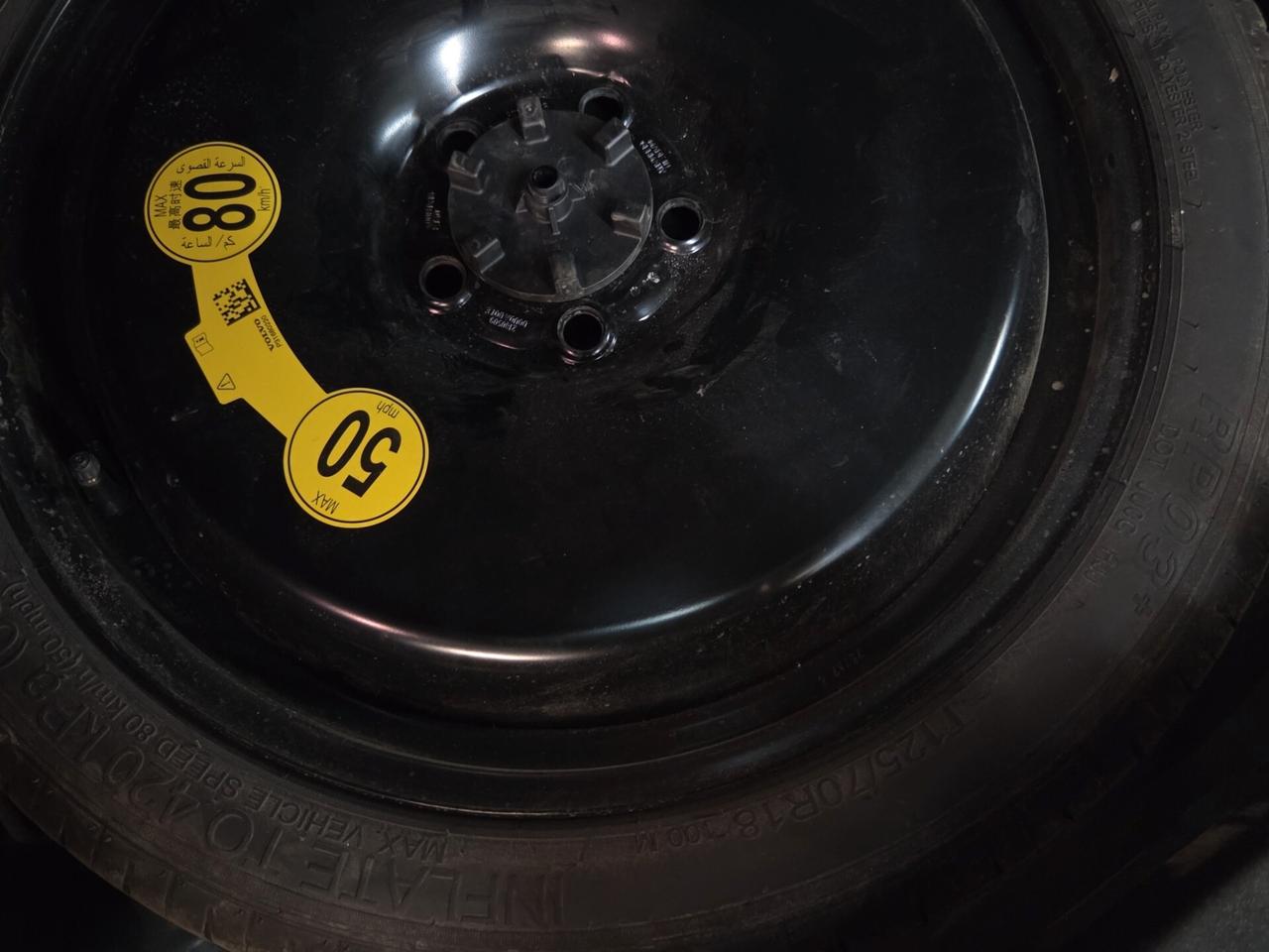 Volvo XC40 B4 AWD automatico Plus Bright