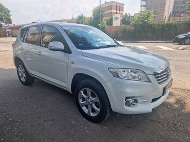 Toyota RAV 4 RAV4 Crossover 2.2 D-Cat A/T 150 CV Executive