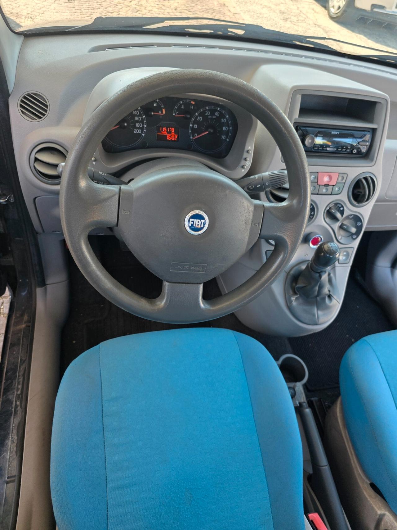 Fiat Panda 1.2 Emotion con 115.000km Neopatentati ok