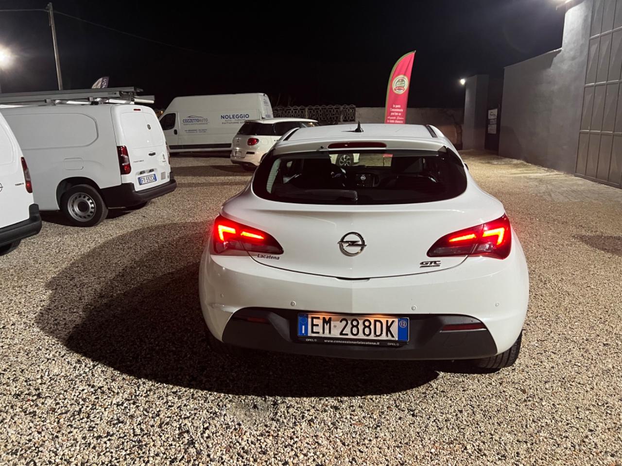 Opel Astra GTC 1.7 CDTI 110CV S&S 3 porte Elective