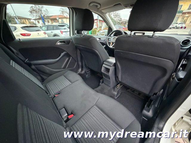 MERCEDES-BENZ B 180 CDI Executive