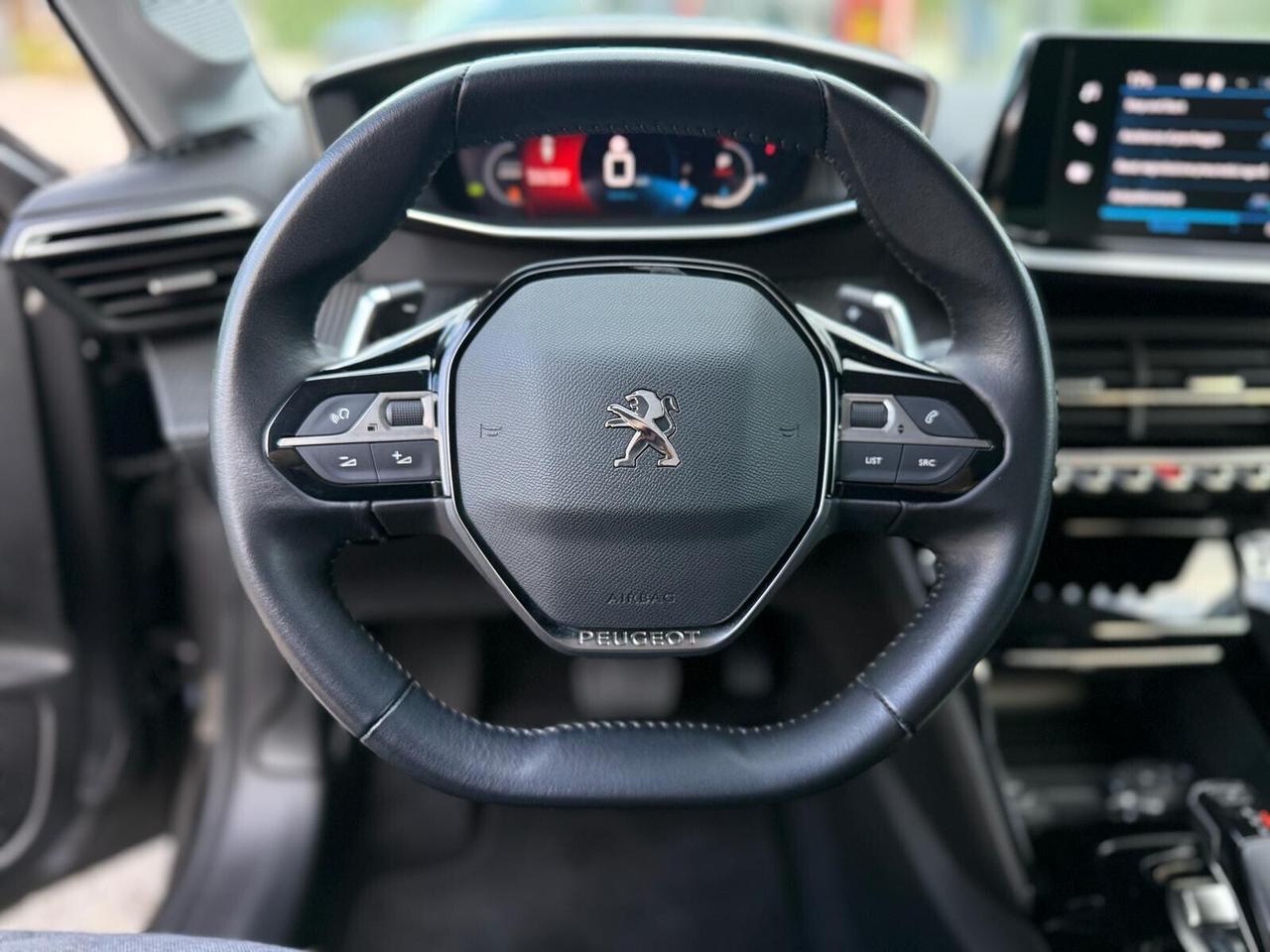 Peugeot 208 PureTech 100 Allure AUTOMATIC