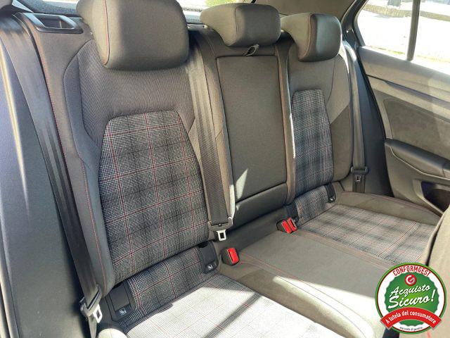 VOLKSWAGEN Golf 2.0 TSI GTI DSG