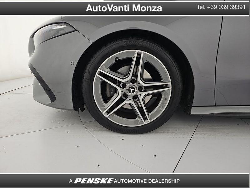 Mercedes-Benz Classe A A 180 AMG Line Premium auto