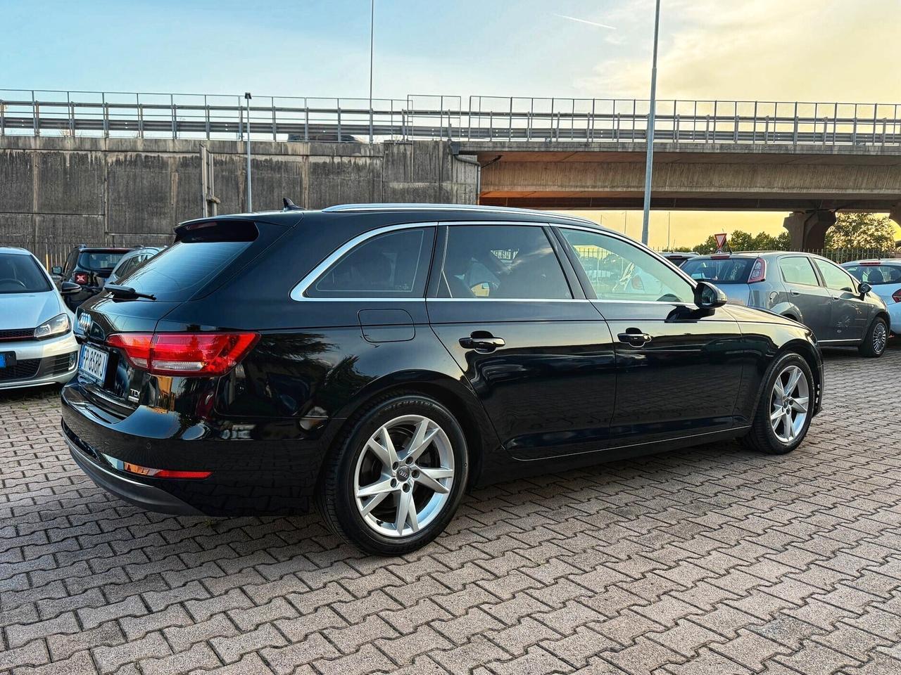 Audi A4 2.0 TDI 150 CV ultra S tronic