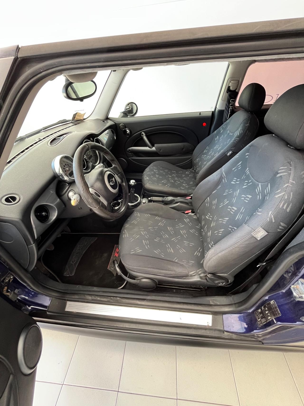 Mini 1.4 tdi One D de luxe