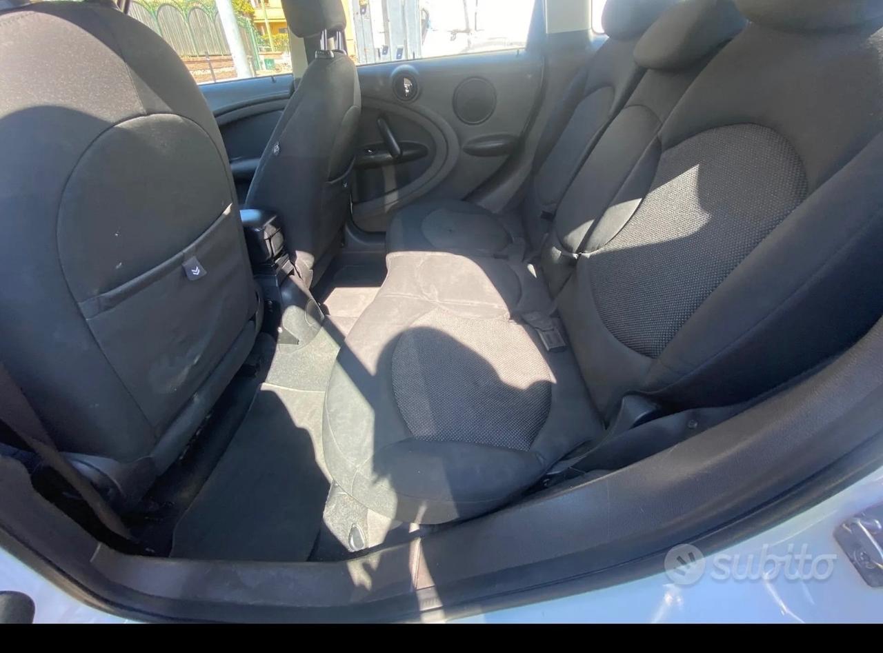 Mini Cooper D Countryman 1.6 anno 2012