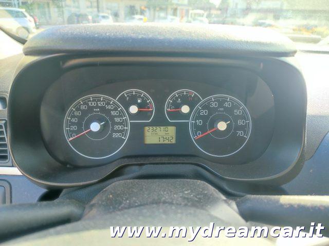 FIAT Grande Punto 1.3 MJT 75 CV 3 porte