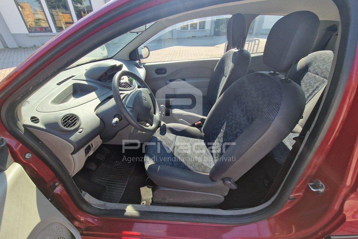 RENAULT Twingo 1.2 8V Dynamique