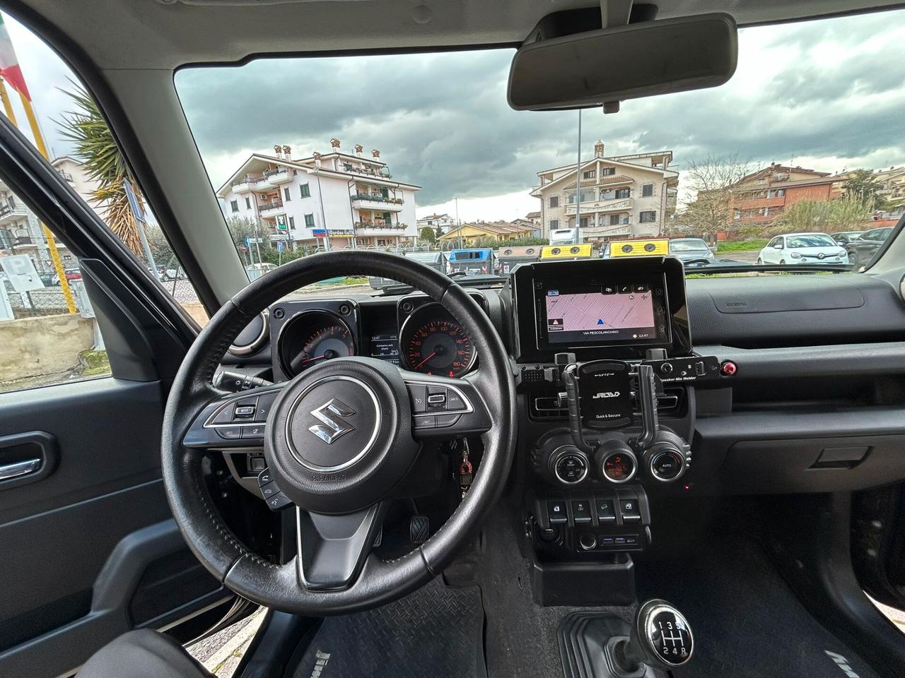 Suzuki Jimny 1.5 5MT Top