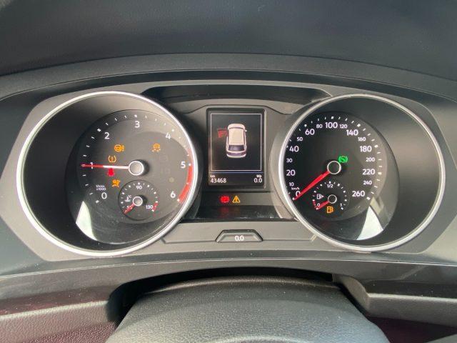 VOLKSWAGEN Tiguan 2.0 TDI 150 CV SCR DSG Life