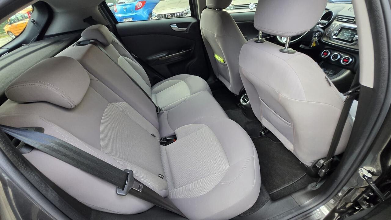 Alfa Romeo Giulietta 1.6 JTDm-2 105 CV Exclusive