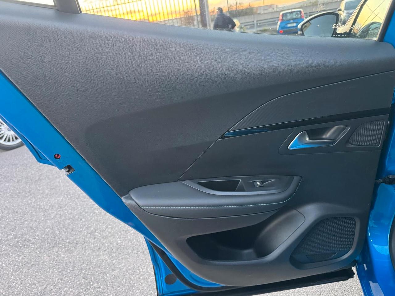 Peugeot 2008 PureTech 130 S&S Allure Pack