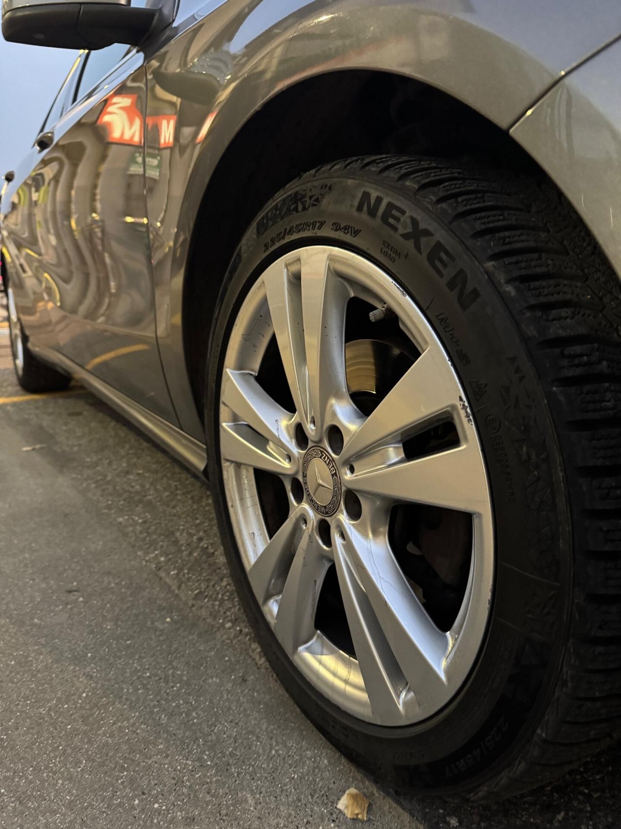 Mercedes-benz A 180 Sport 1.6 122 cv Full optional