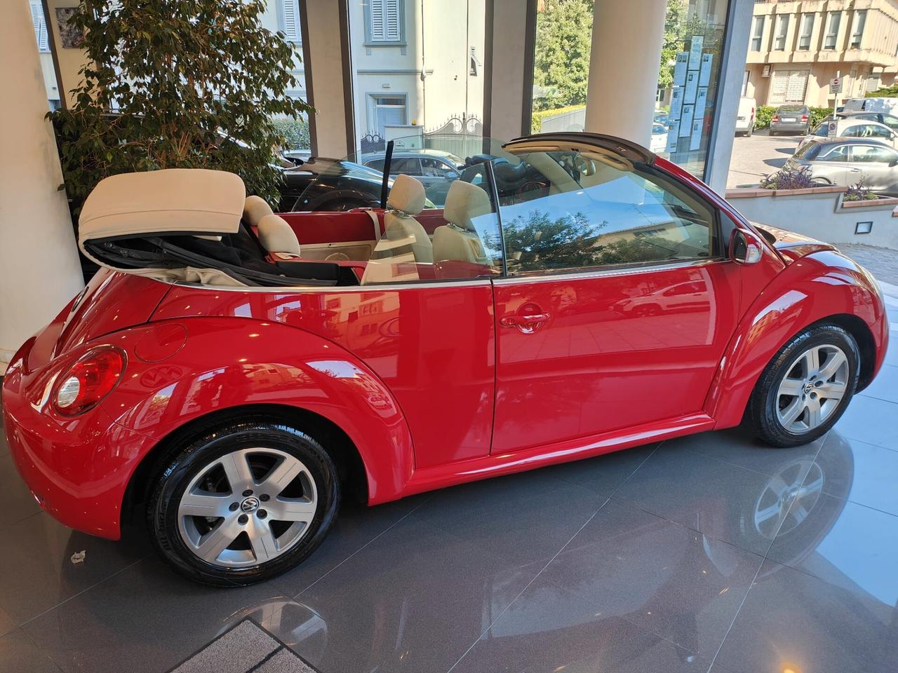 Volkswagen New Beetle 1.9 TDI 105CV Cabrio