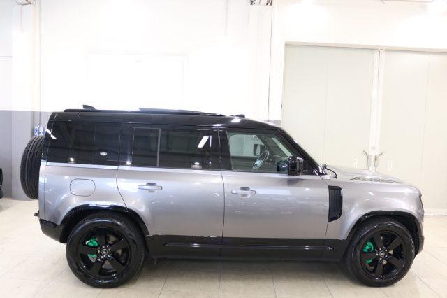 LAND ROVER Defender 110 3.0D I6 200 CV X-Dynamic SE "" TETTO PANO""