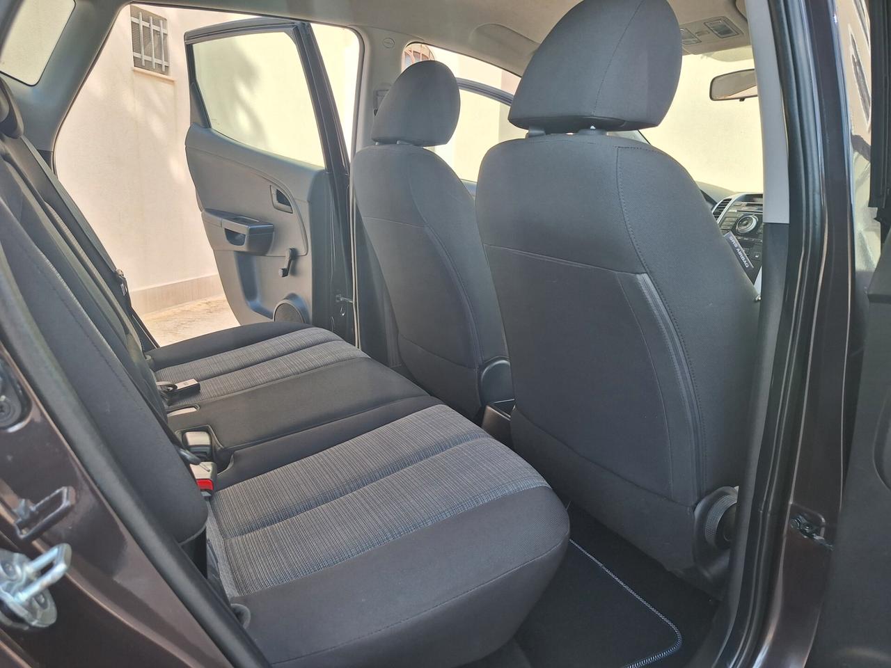 Kia Venga 1.4 crdi ( diesel) PERFETTA 2010