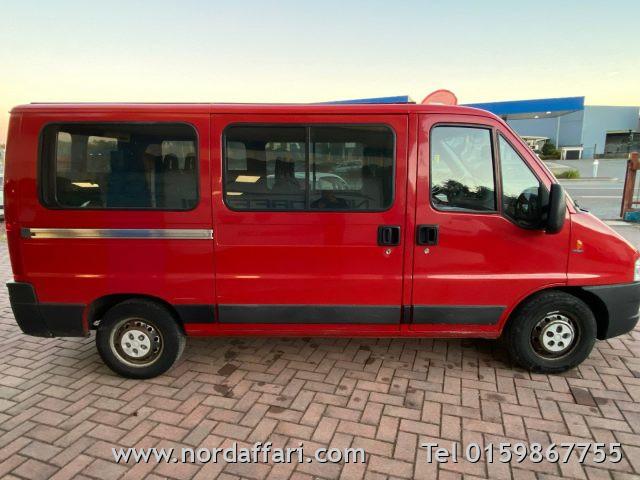 FIAT Ducato 11 2.3 JTD110 CV Combi 9 POSTI