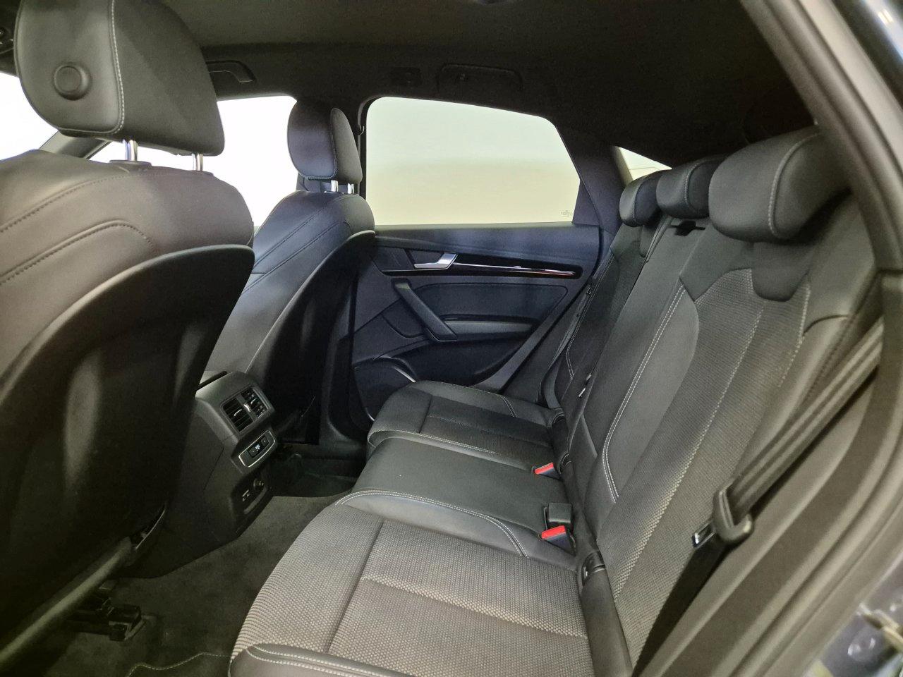 Audi Q5 Sportback 40 tdi mhev S line quattro s-tronic - ACC/Lim - Cam - Carplay