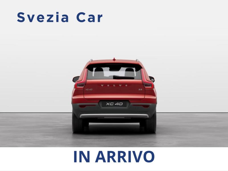 Volvo XC40 B3 automatico Core