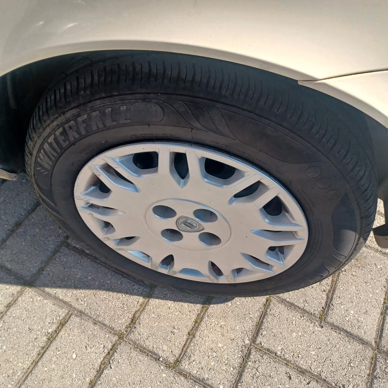 158.148KM YPSILON 1.2 NEOPATENTATI PIANTONE STERZO NUOVO