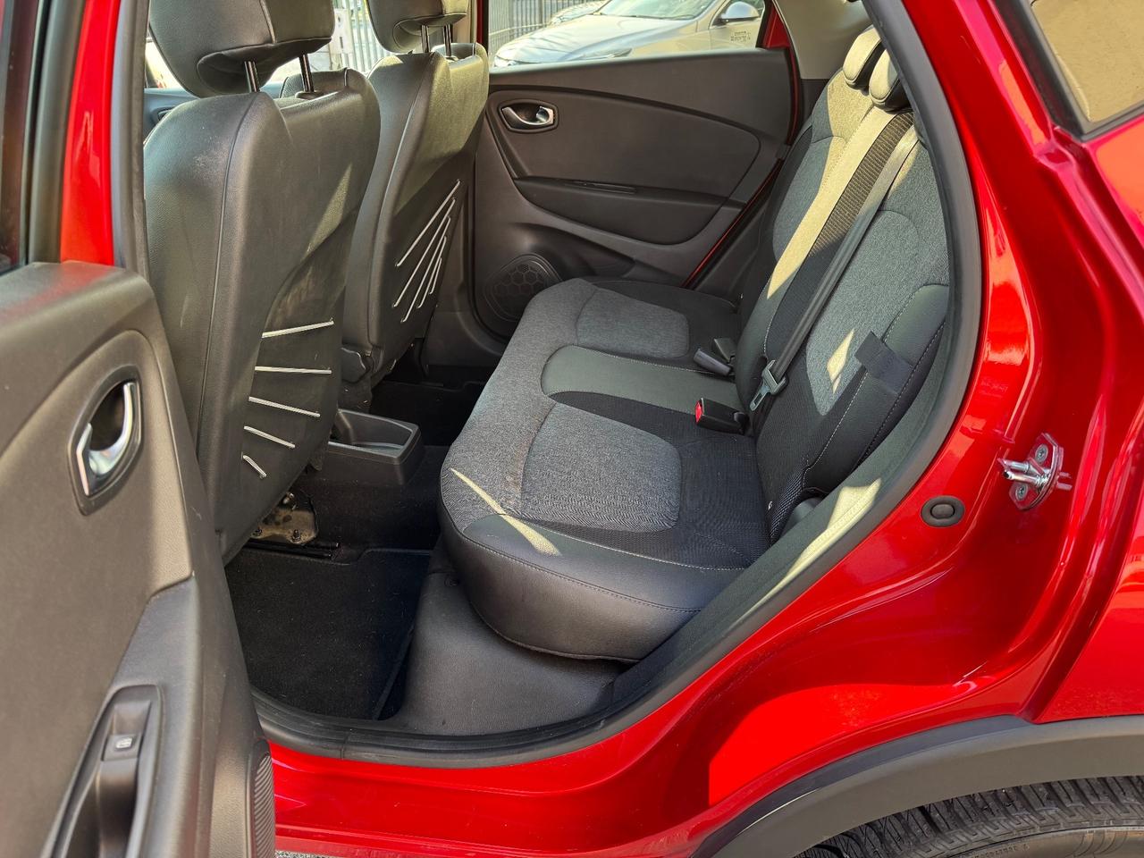 Renault Captur 1.3 TCe 150 CV Sport Edition2