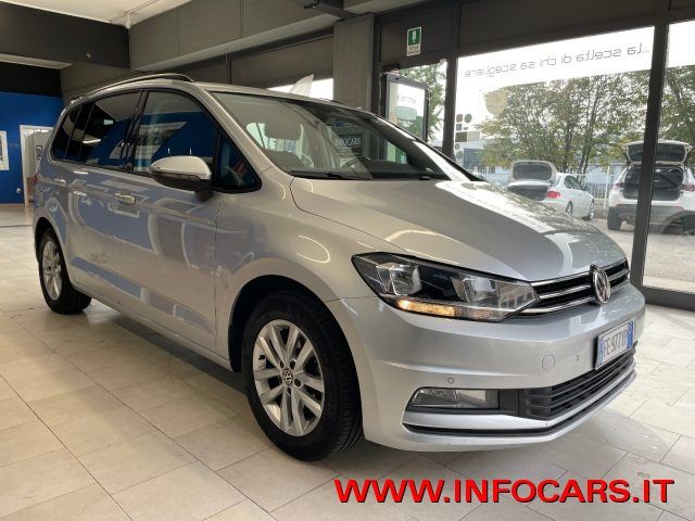 VOLKSWAGEN Touran 2.0 TDI 150 CV SCR Business BlueMotion Technology