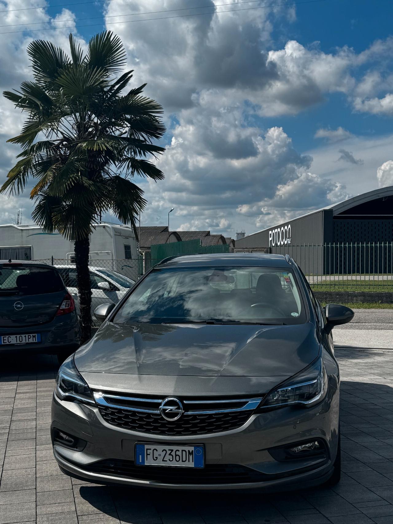 Opel Astra 1.6 CDTi 2016
