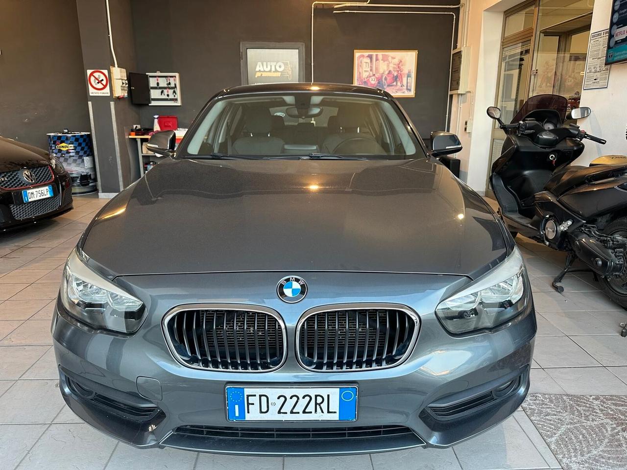 Bmw 118 118d 5p. Urban
