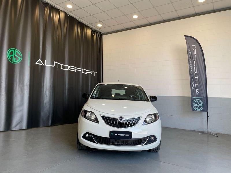 Lancia Ypsilon 1.0 FireFly 5 porte S&S Hybrid Platino